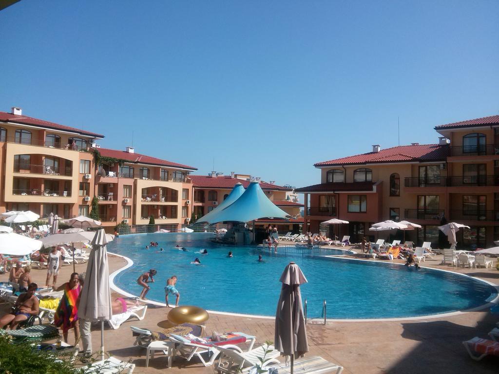 Apartcomplex Panorama Dreams Sveti Vlas Exteriör bild